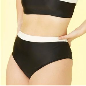 Summersalt the classic turn-down bikini bottoms in white sand & sea urch…